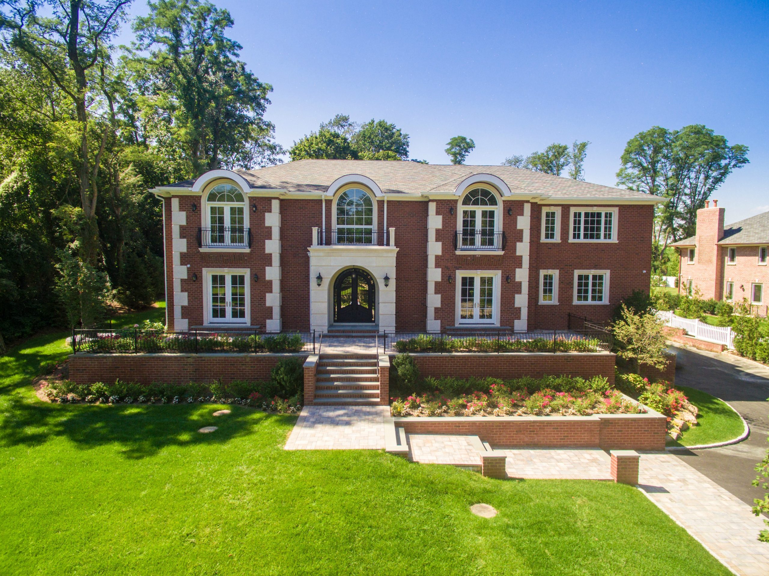 Roslyn Harbor Mansion C